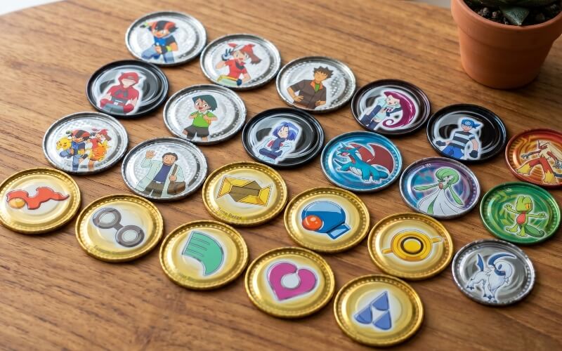multiples-tazos-pokemon-metalicos